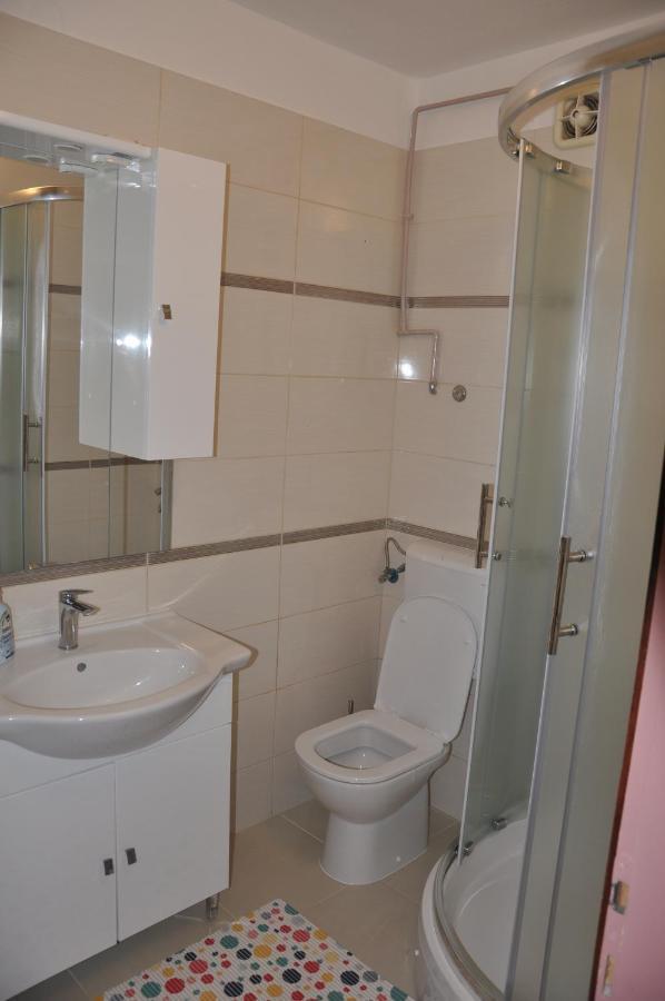 Apartmani Karla Klenovica Exteriör bild