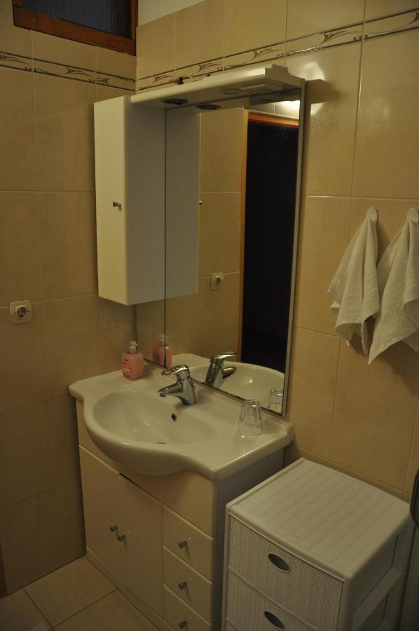 Apartmani Karla Klenovica Exteriör bild